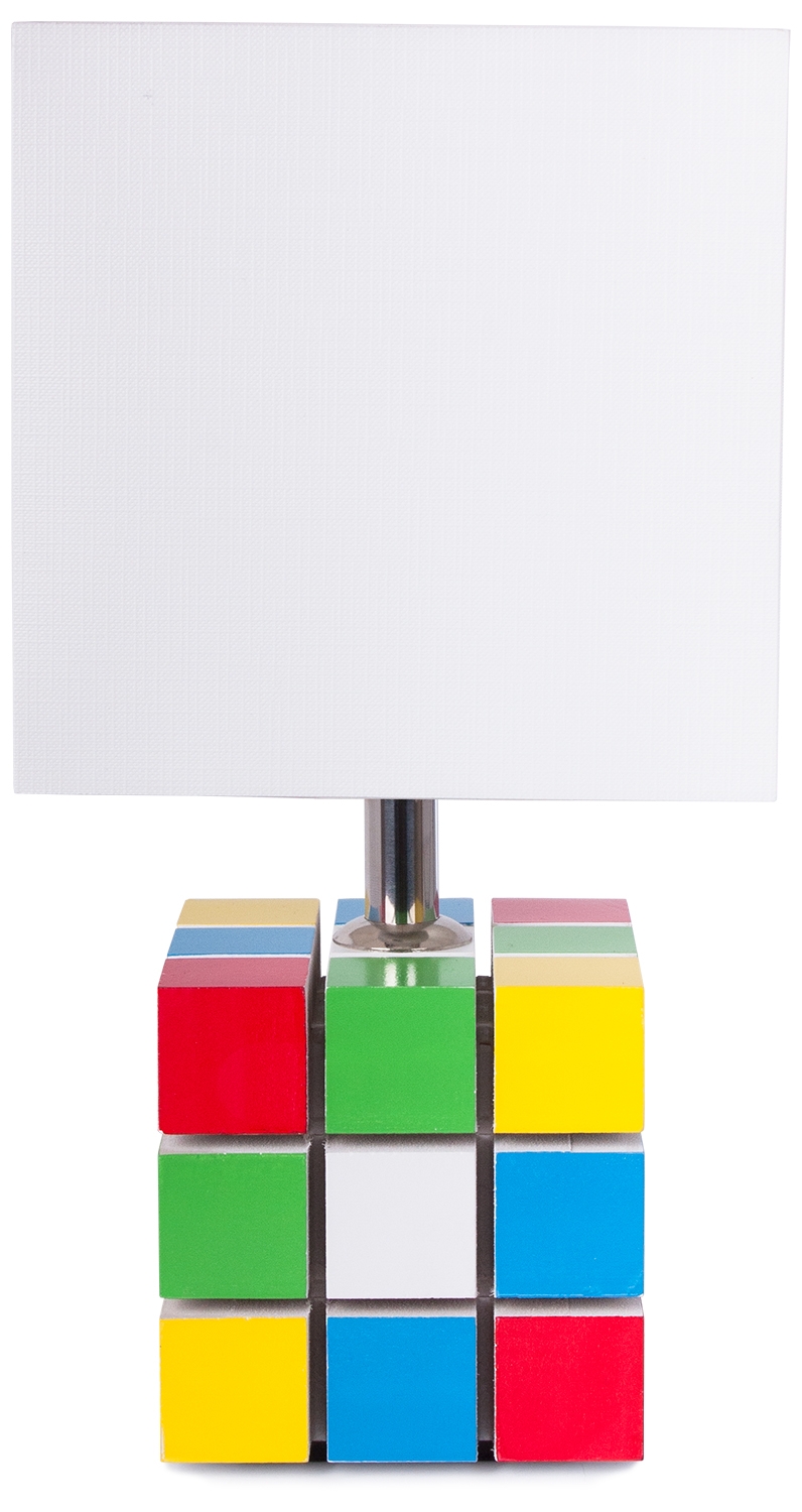lampa w kształcie kostki rubika